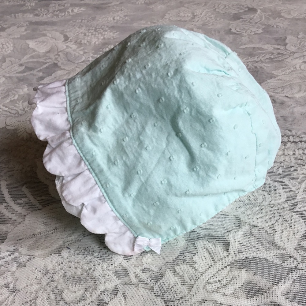Vintage Style | Baby Bonnet